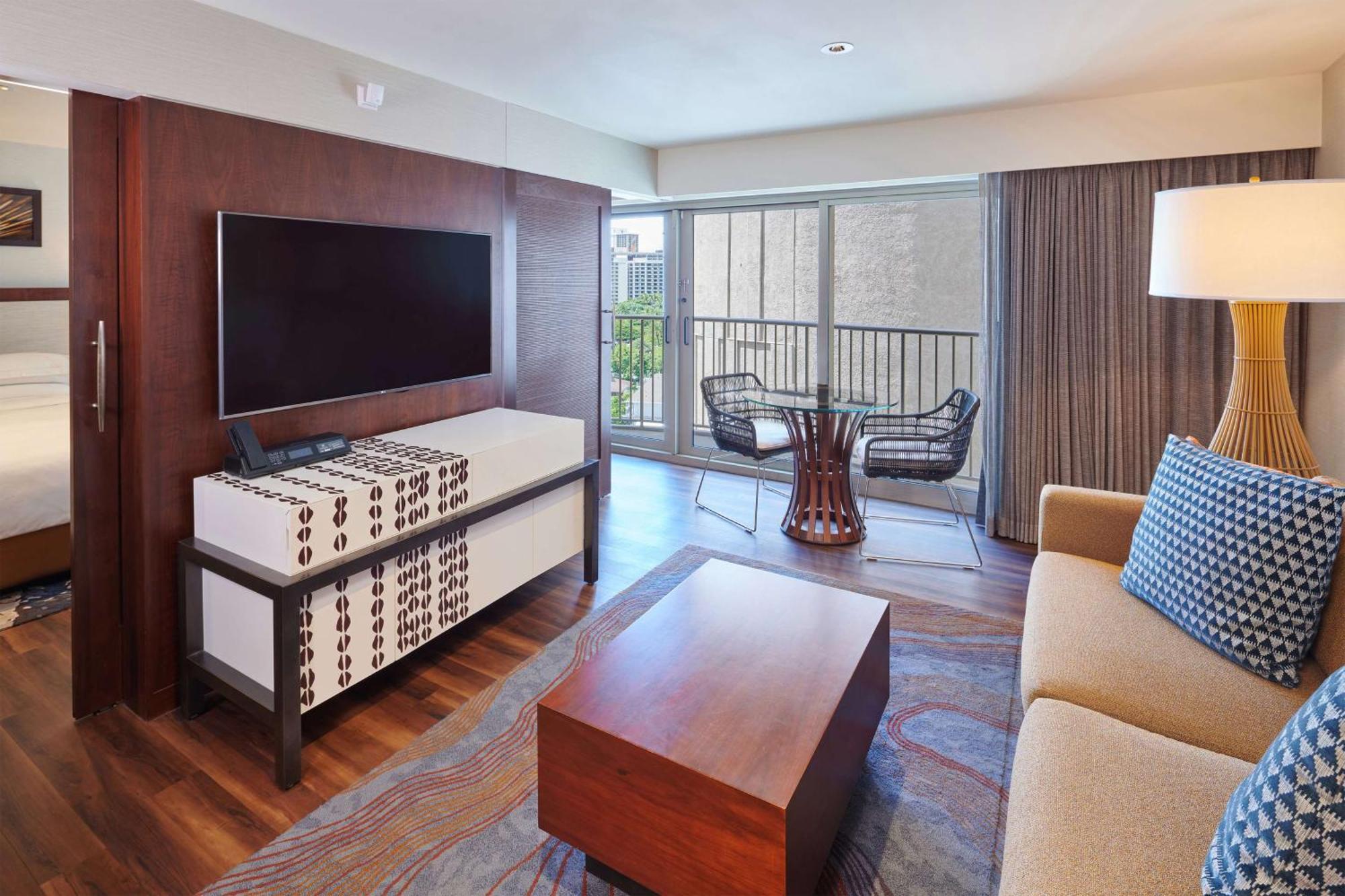 מלון Hilton Grand Vacations Club Hokulani Waikiki הונולולו מראה חיצוני תמונה